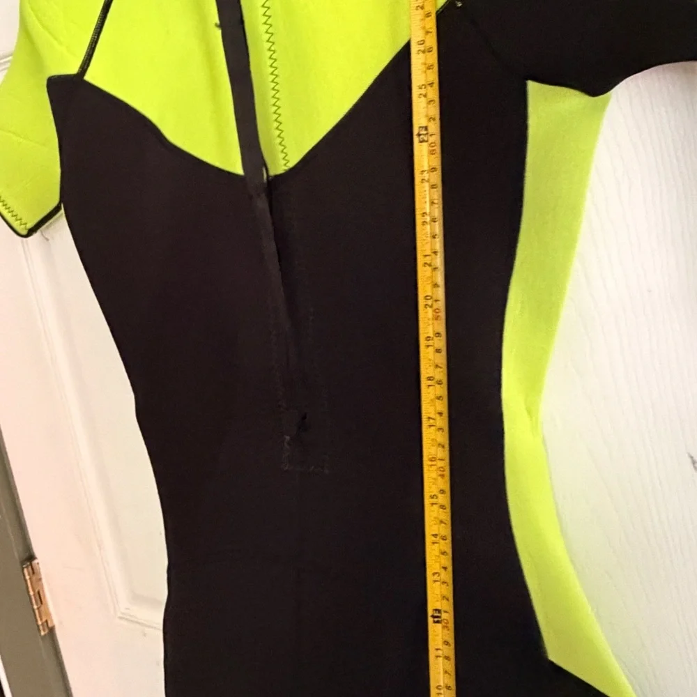 Kids' Neon Green & Black Shorty Wetsuit